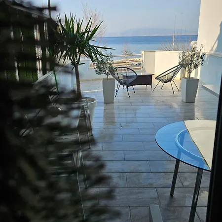 George 2 * Limenas (Thasos)